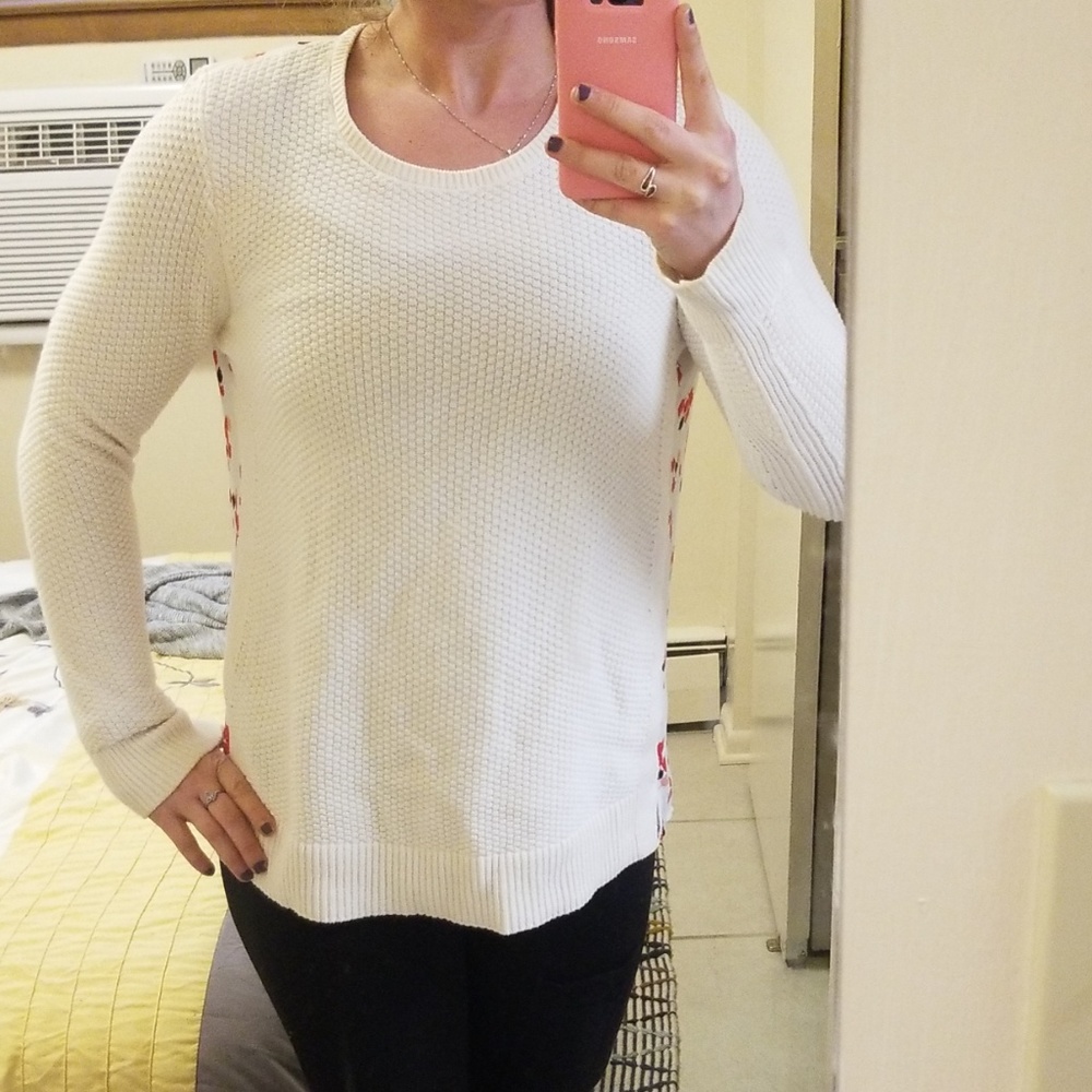 Loft Spring Sweater! - Picture 3 of 4